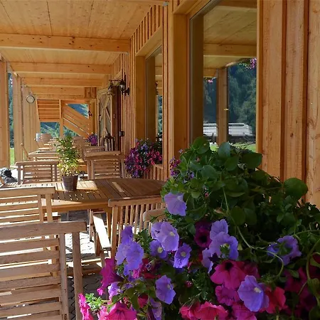La Tresenda And Mountain Farm Hotel